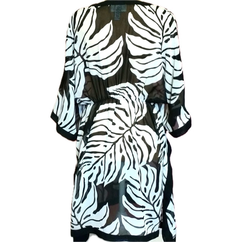 CZ Coverups black and white tropical kimono - Picture 2 of 2